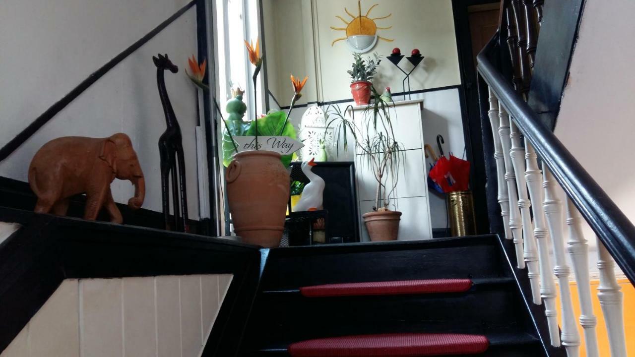 Ferienwohnung Privatzimmer im Gasthaus Engel Dornbirn Exterior foto
