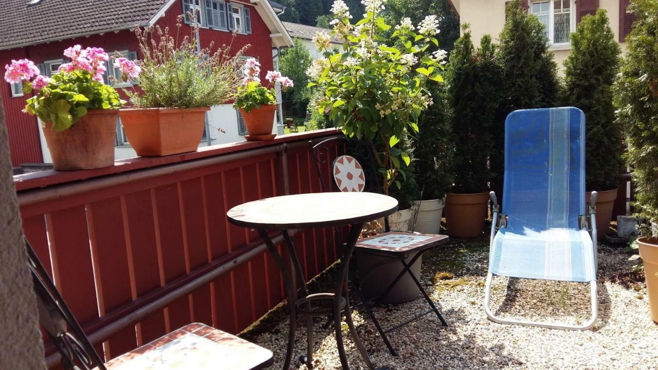 Ferienwohnung Privatzimmer im Gasthaus Engel Dornbirn Exterior foto